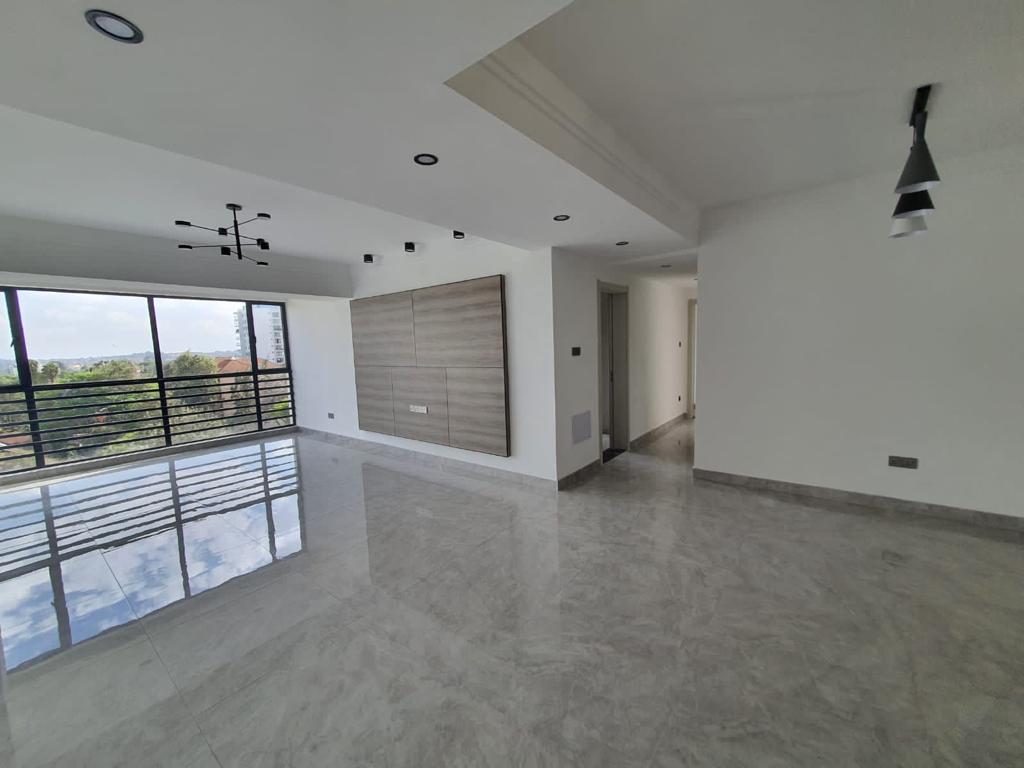 3 Bedroom Apartment For Sale