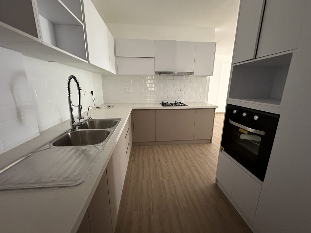 3-Bedroom Apartment with DSQ