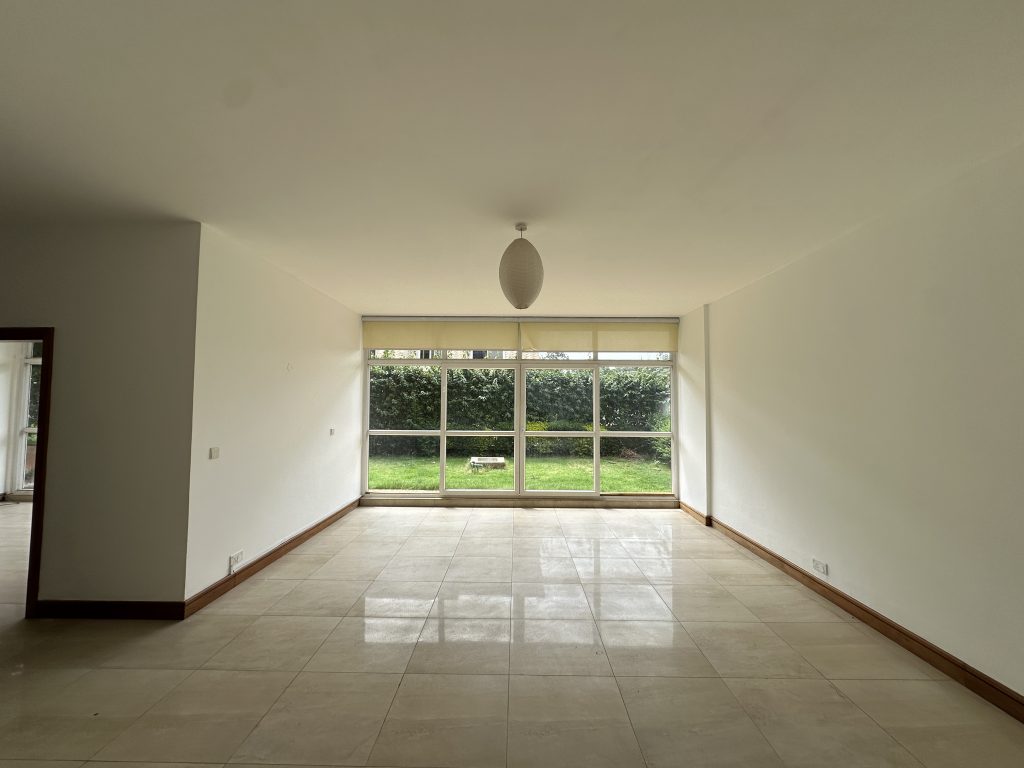 Executive 5 Bedroom Villa