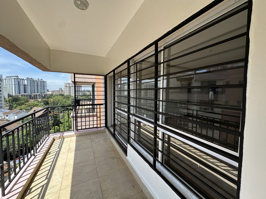 Modern 2 Bedroom Penthouse with DSQ