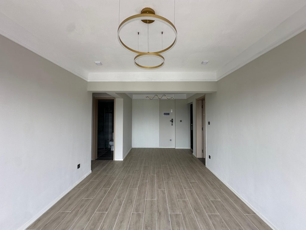 Spacious 2-Bedroom Apartment