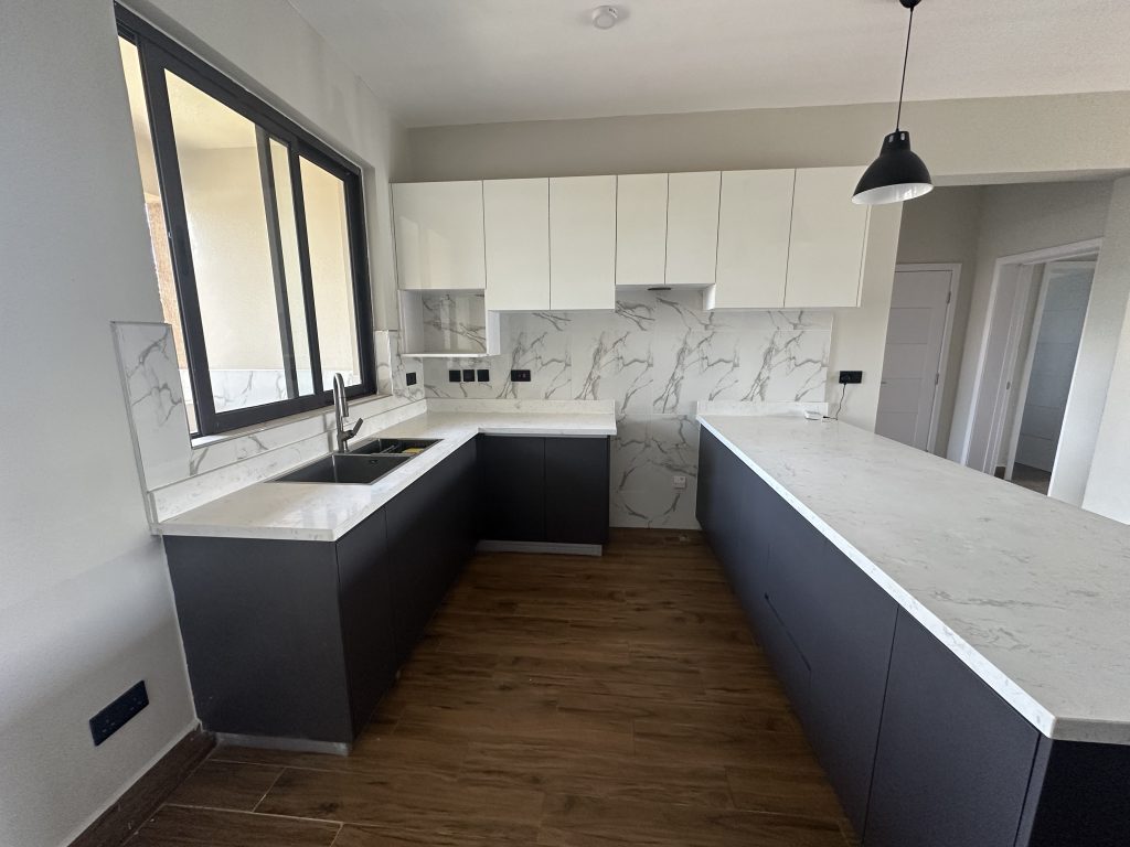 Spacious 2 Bedroom Apartment